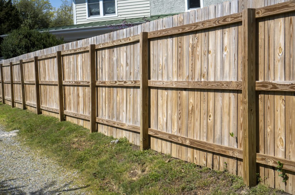 fence repairs and installation